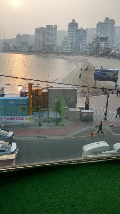 Yes Guesthouse Busan Eksteriør billede